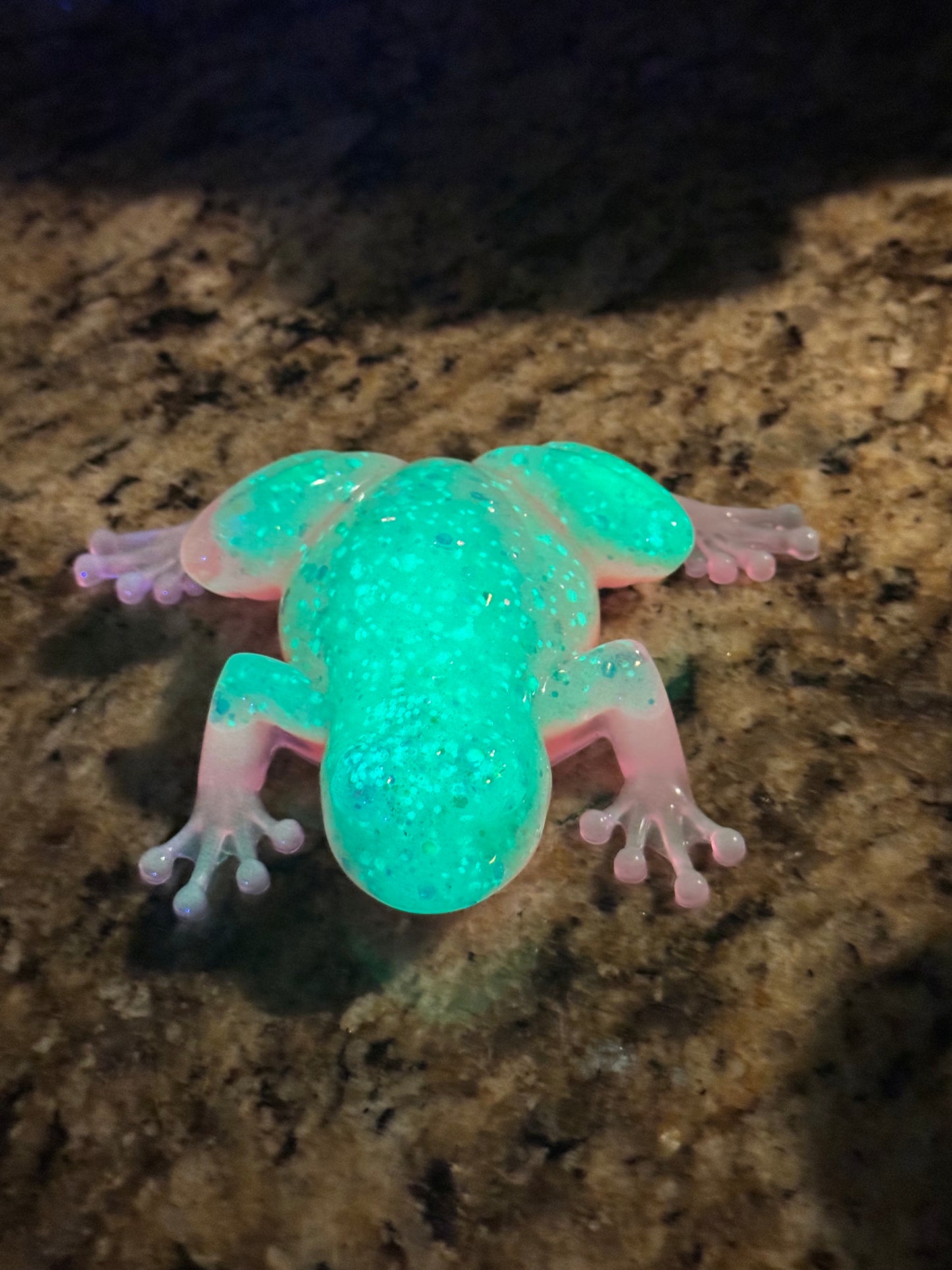 Kustom glowing
frog